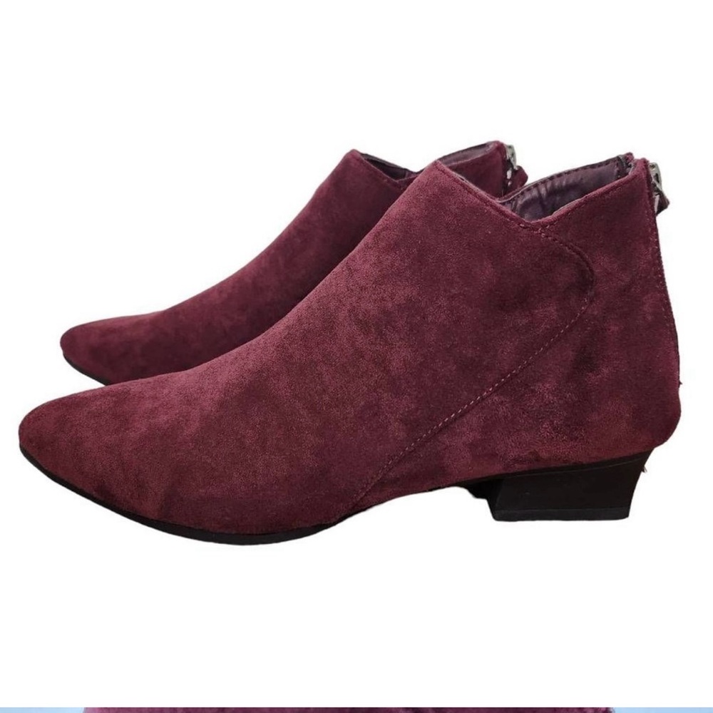Seven7 Oxblood Ankle Bootie NWT Size 8 Wine Micro Suede Bootie